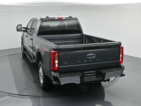 New 2026 Ford F250 XLT w/ FX4 Off-Road Package image 41