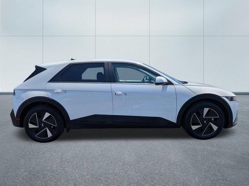 Certified 2026 Hyundai Ioniq 5 SEL RWD image 7