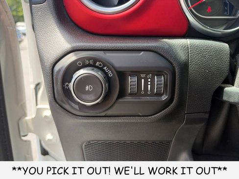 Used 2019 Jeep Wrangler Rubicon AWD/4WD image 11