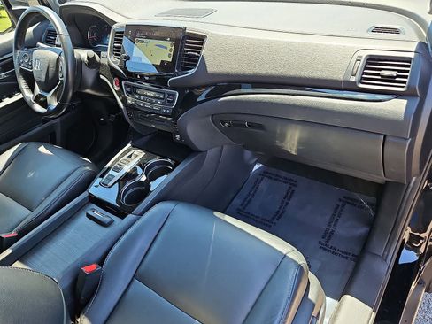 Used 2021 Honda Pilot Touring image 35