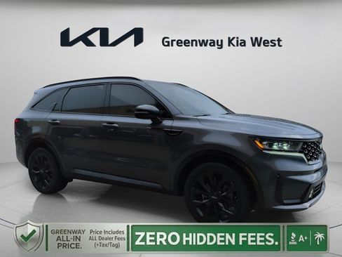 Certified 2022 Kia Sorento SX FWD image 1