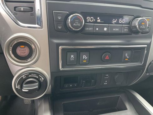 Used 2018 Nissan Titan PRO-4X w/ Pro-4x Utility Package image 23