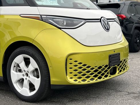 New 2025 Volkswagen ID. Buzz 1st Edition image 4