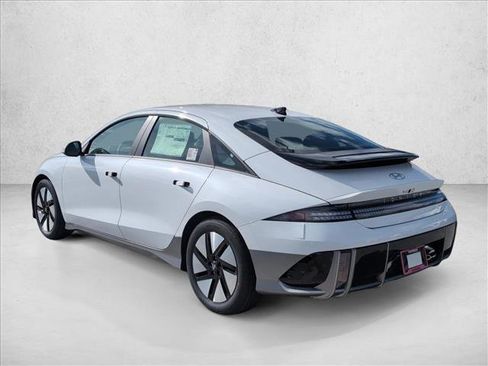 New 2025 Hyundai Ioniq 6 SE image 9