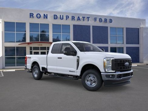New 2026 Ford F250 XL w/ FX4 Off-Road Package AWD/4WD image 30