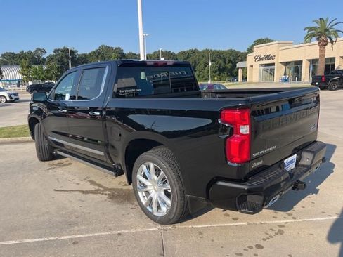 New 2026 Chevrolet Silverado 1500 High Country AWD/4WD image 5