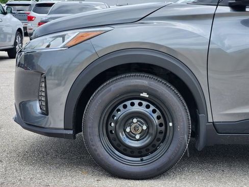 New 2025 Nissan Kicks Play S image 5