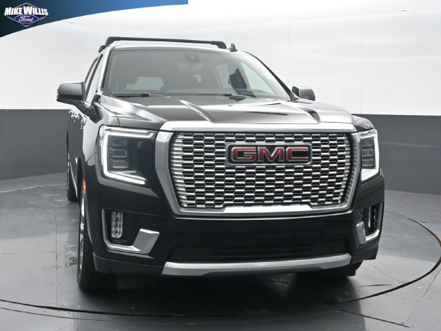 Used 2021 GMC Yukon XL Denali w/ Denali Ultimate Package RWD image 2