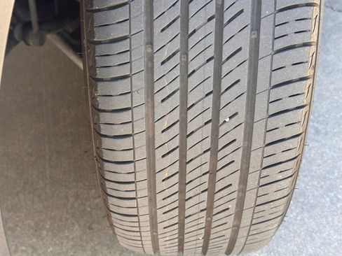 Used 2023 Hyundai Santa Fe SEL w/ Cargo Package image 3