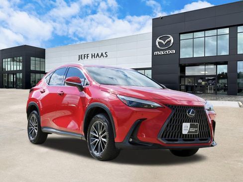 Used 2023 Lexus NX 350 AWD image 4