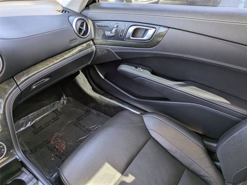 Used 2018 Mercedes-Benz SL 550 image 18