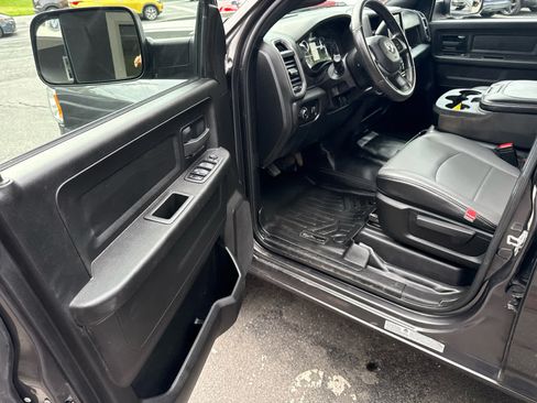 Used 2022 RAM 3500 Tradesman AWD/4WD image 14
