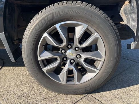 Used 2021 Chevrolet Silverado 1500 LT w/ All Star Edition Plus image 12