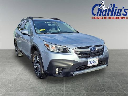 Used 2020 Subaru Outback Limited image 3