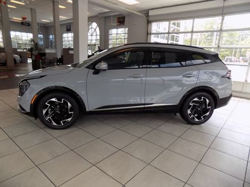 Used 2023 Kia Sportage SX FWD image 4