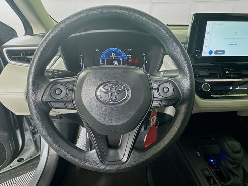 Used 2026 Toyota Corolla Cross L FWD image 15