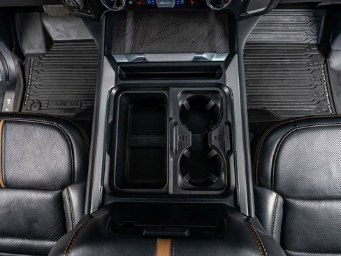 Used 2024 Ford F250 Platinum w/ Tremor Off-Road Package image 28