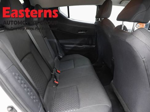 Used 2021 Toyota C-HR LE FWD image 22