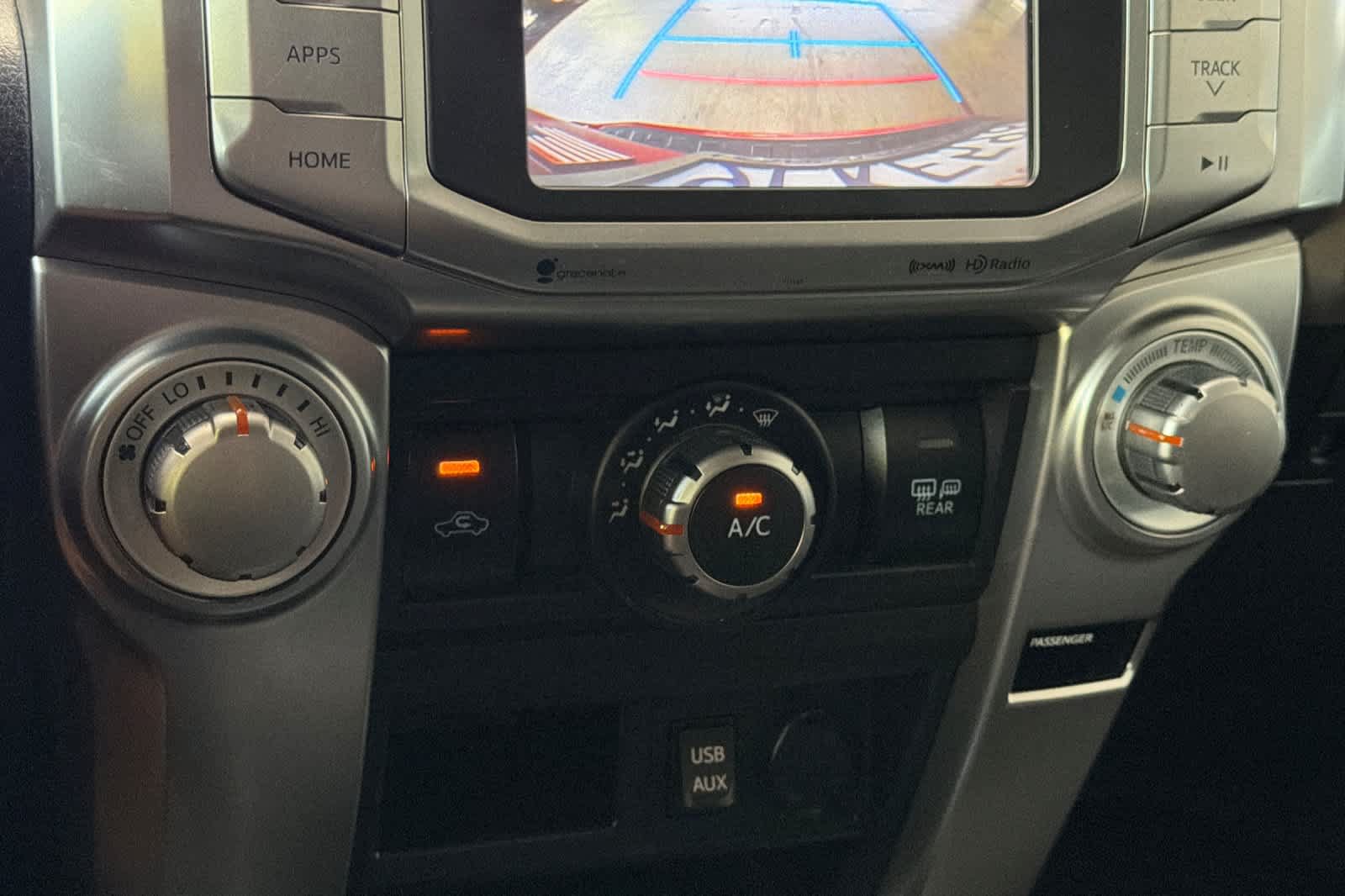 Used 2018 Toyota 4Runner 4WD image 23