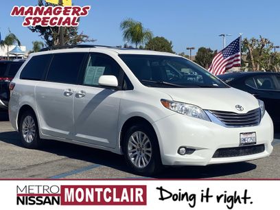 Used 2017 Toyota Sienna XLE