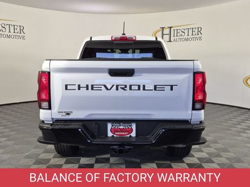 Certified 2024 Chevrolet Colorado W/T RWD image 5