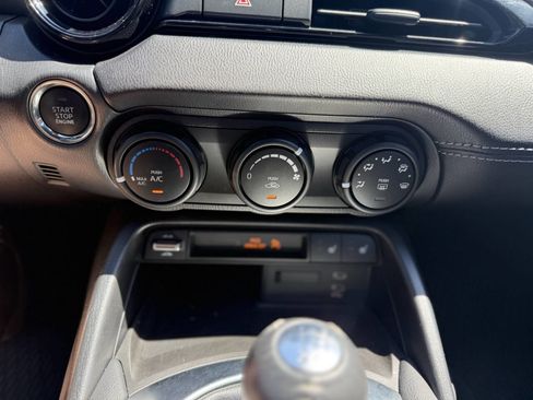Used 2025 MAZDA MX-5 Miata RF Club w/ Weather Package image 17