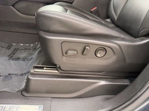 Used 2021 Chevrolet Tahoe LT image 16