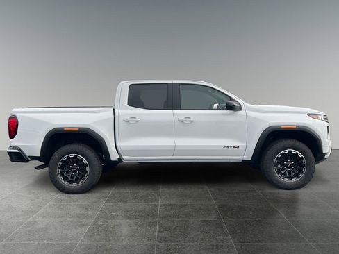 New 2026 GMC Canyon AT4 image 8