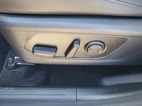 Used 2023 Kia Sportage EX image 23