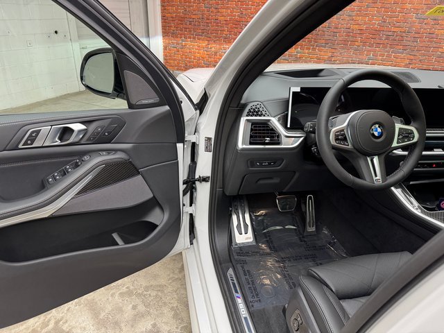 Used 2026 BMW X5 M60i w/ Executive Package AWD/4WD image 9
