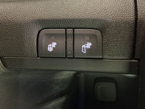 Used 2019 GMC Acadia SLT w/ Black Edition image 33