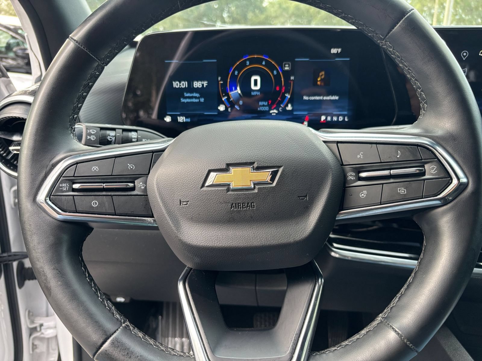 Used 2025 Chevrolet Equinox LT FWD image 26