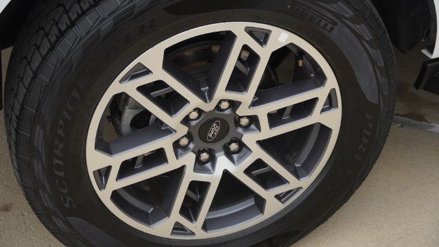 Used 2025 Ford Expedition Active AWD/4WD image 11