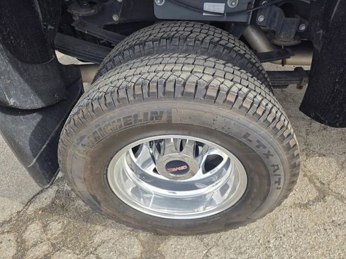 Used 2012 GMC Sierra 3500 Denali image 34