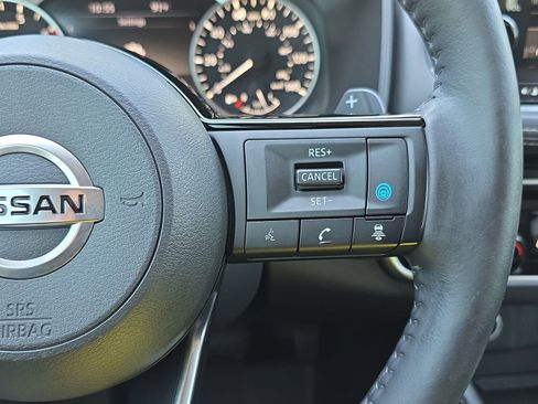 Used 2021 Nissan Rogue SL w/ Premium Package FWD image 18