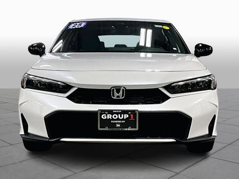 Used 2025 Honda Civic Sport image 4