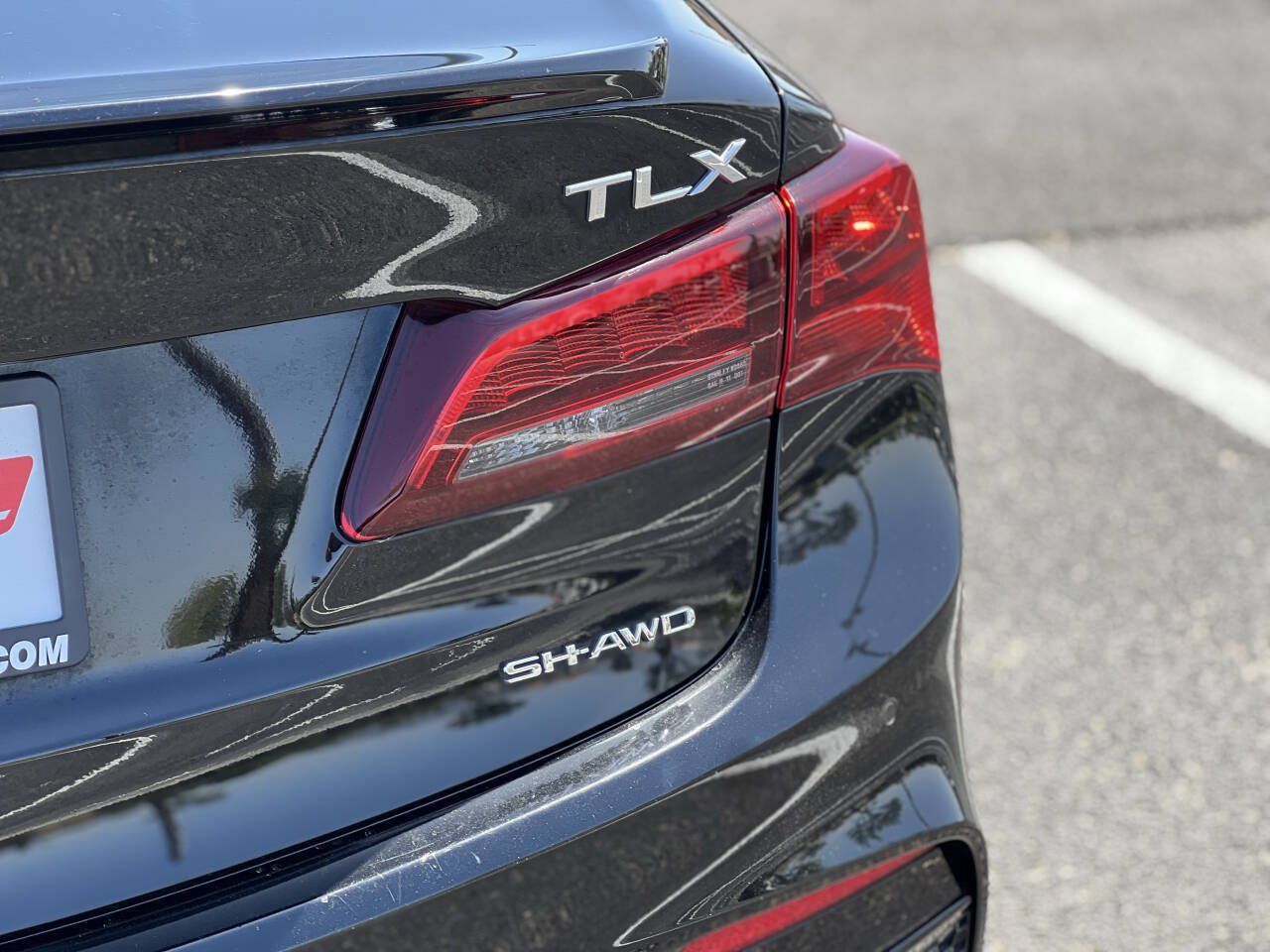 Used 2018 Acura TLX w/ Technology & A-SPEC Package AWD/4WD image 10