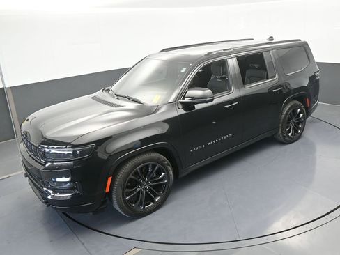 Used 2024 Jeep Grand Wagoneer Series III w/ Quick Order Packagew 28T image 69