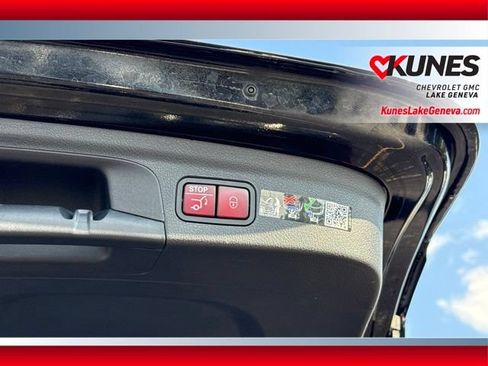 Used 2025 Mercedes-Benz GLE 350 4MATIC image 25