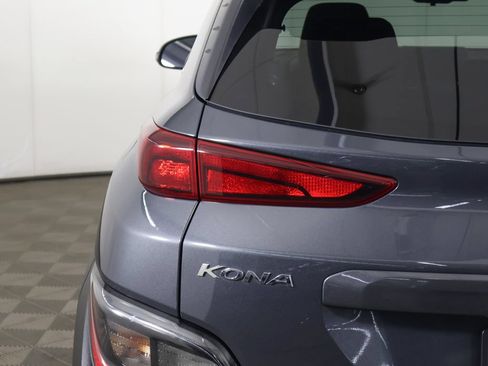 Used 2022 Hyundai Kona SEL w/ Convenience Package AWD/4WD image 16