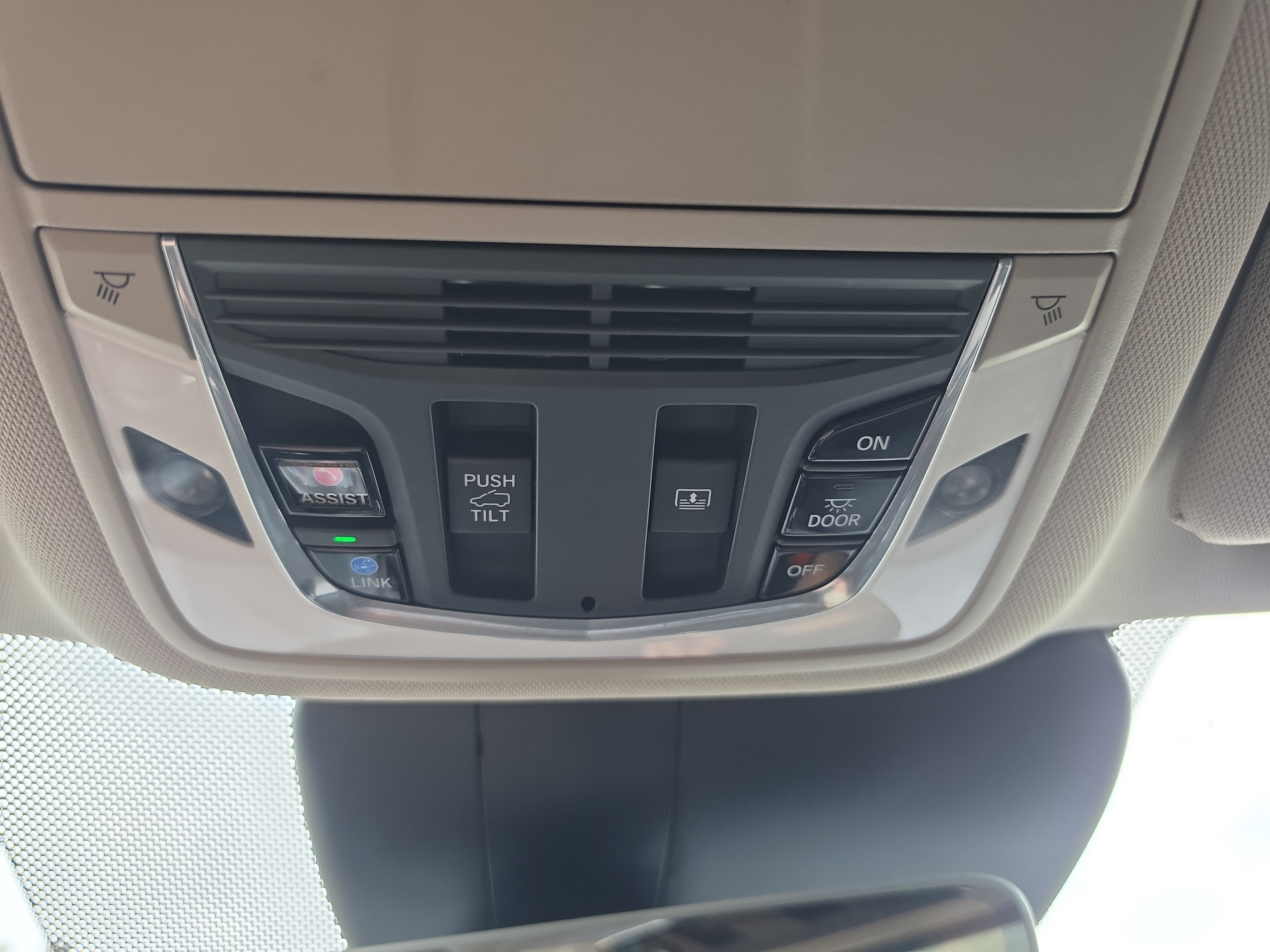 Used 2019 Acura RDX w/ Advance Package AWD/4WD image 35
