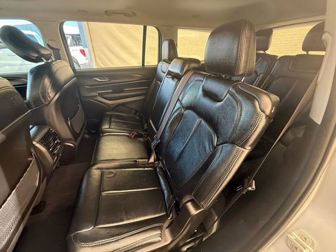 Used 2023 Jeep Grand Cherokee L Laredo image 20