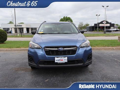 Used 2020 Subaru Crosstrek 2.0i image 4