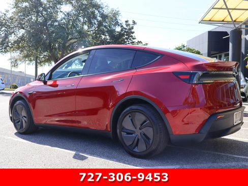 Used 2026 Tesla Model Y image 7