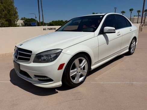 Used 2011 Mercedes-Benz C 300 Sedan image 3