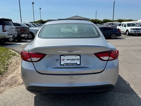 Used 2017 Chrysler 200 LX FWD image 38
