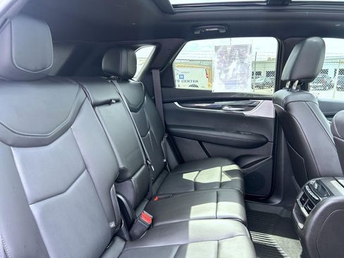 Certified 2023 Cadillac XT5 Premium Luxury w/ Technology Package AWD/4WD image 20