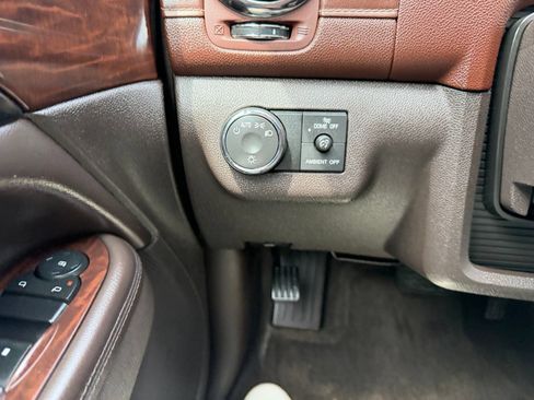 Used 2014 Buick Enclave Leather w/ Trailering Provision Package FWD image 12