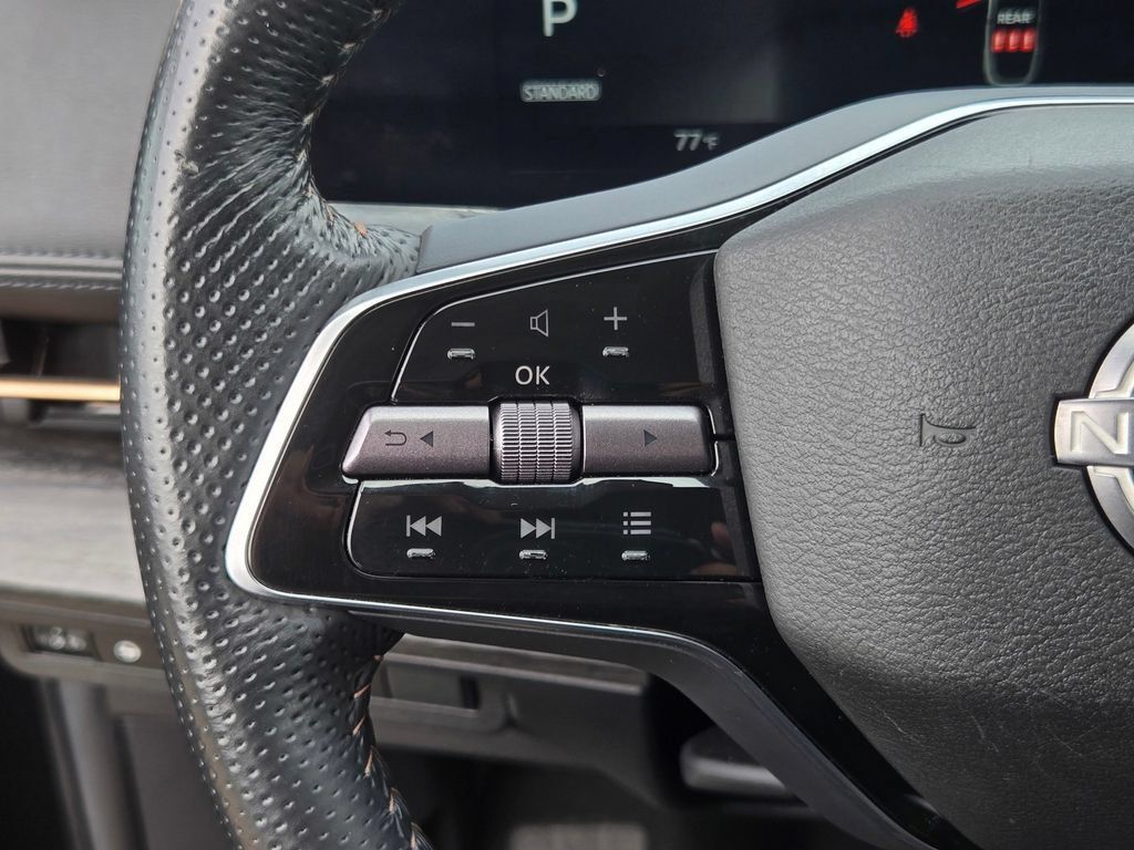 Used 2023 Nissan Ariya FWD image 23