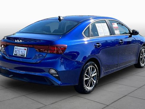 Used 2023 Kia Forte LXS w/ LXS Technology Package FWD image 12